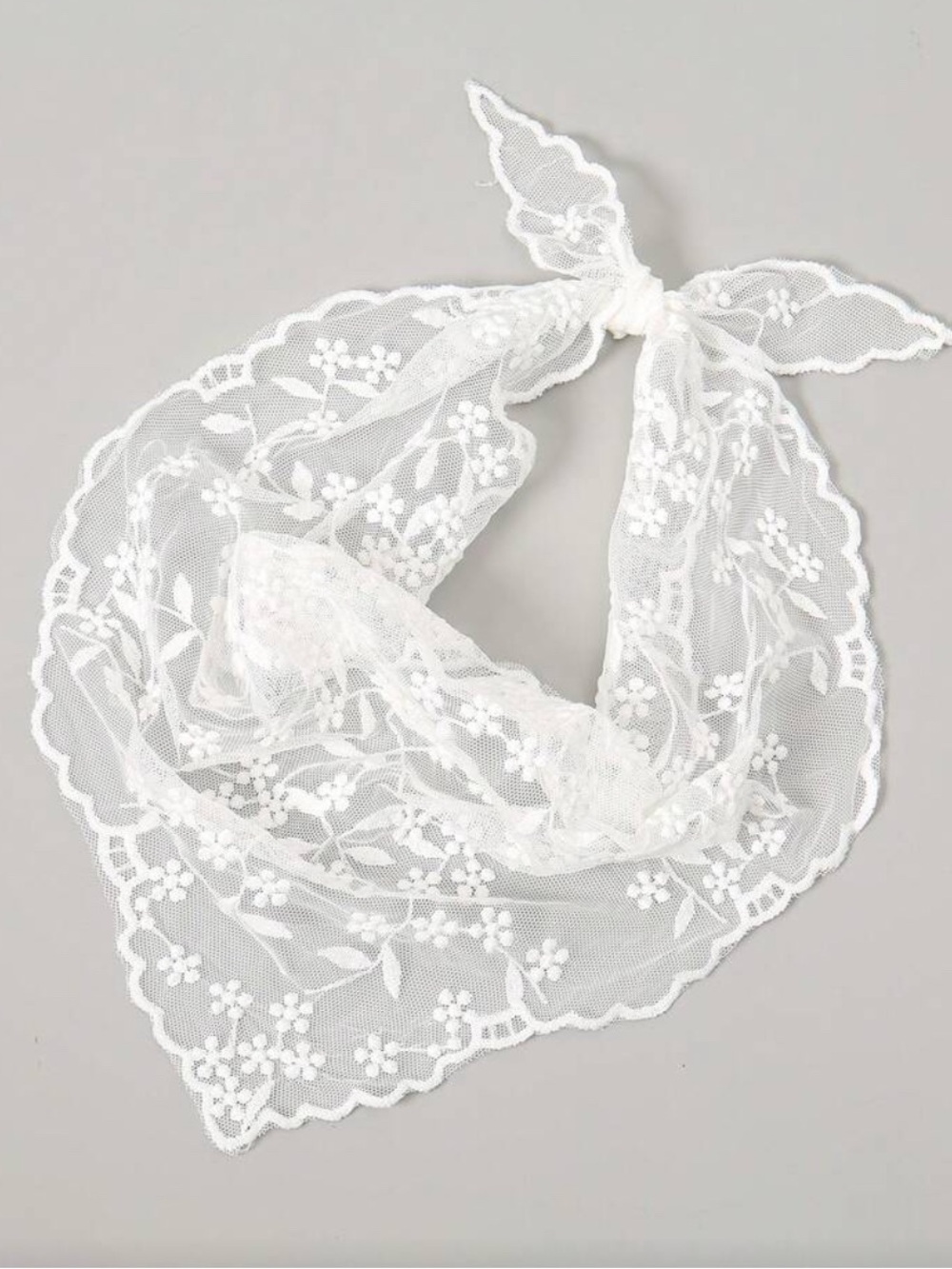 Delicate White Floral Lace Neck Scarf